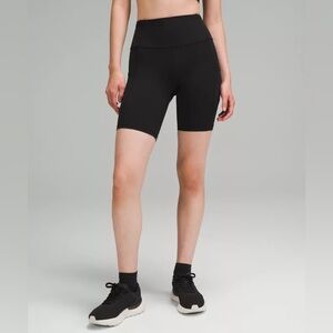 Lululemon - Black - Fast & Free 8” Shorts - Size 4